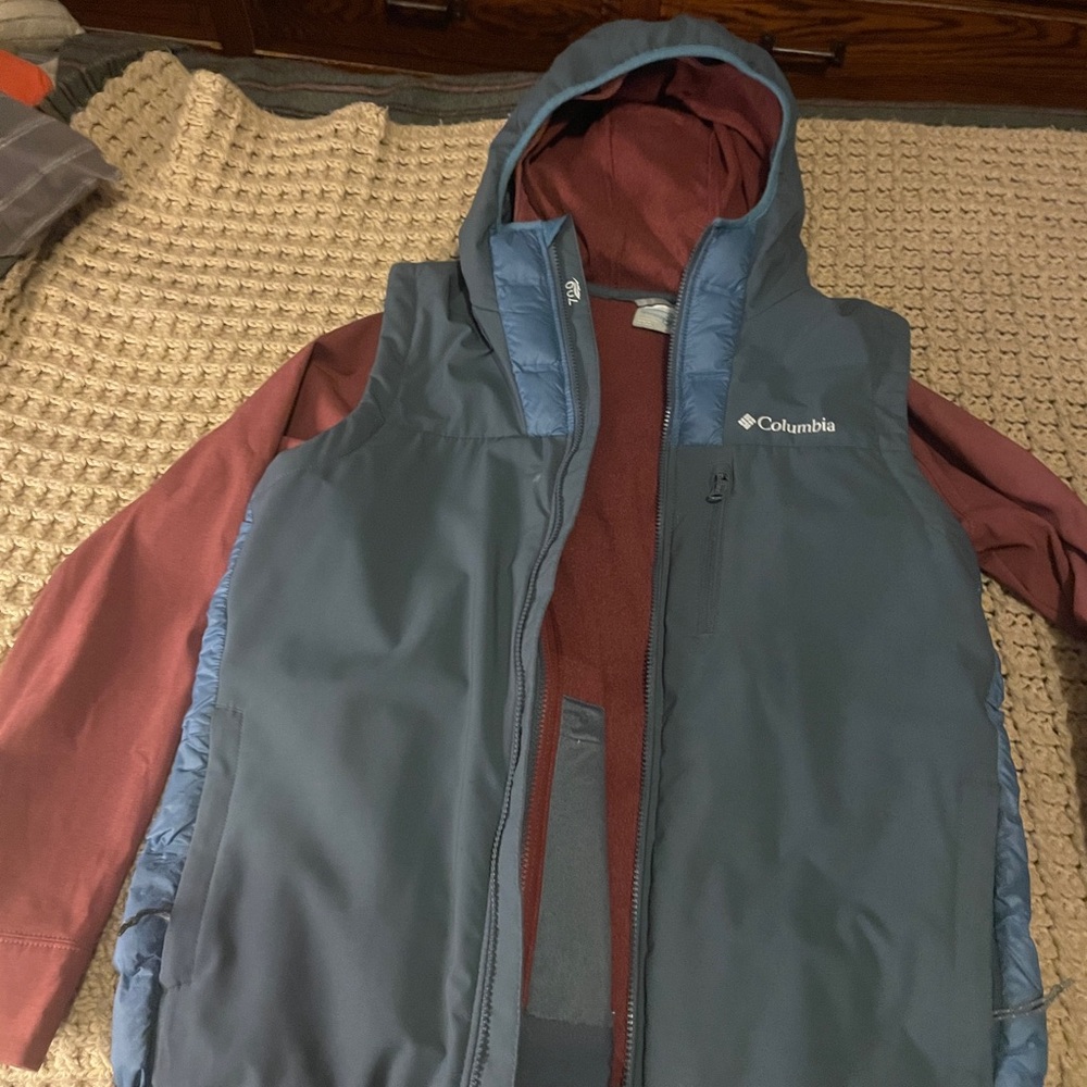 Columbia Men's Blue and Red Interchange Jacket/Vest Combo